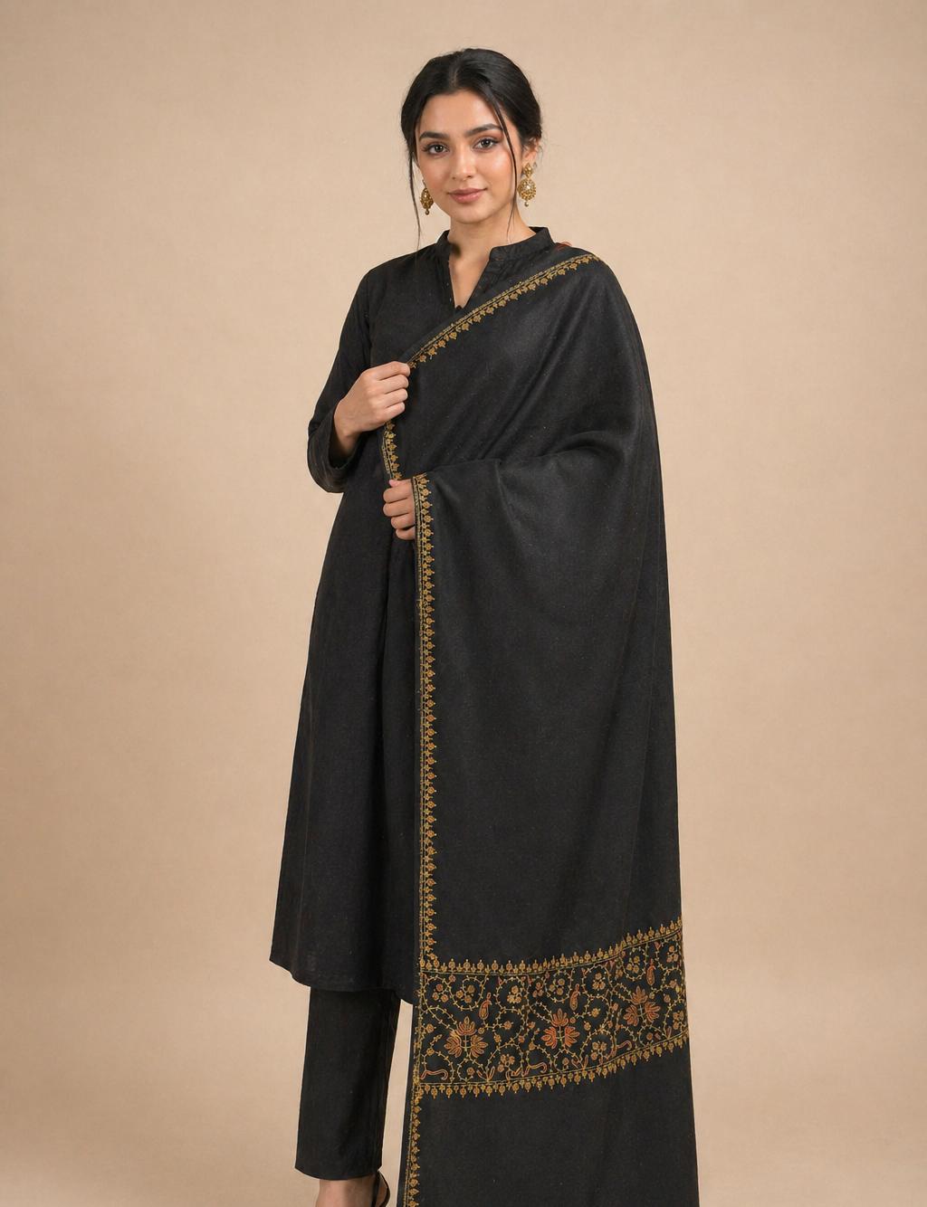 Authentic-kashmiri-pashmina-stole-hand-embroidered-sozni-work from kashmir